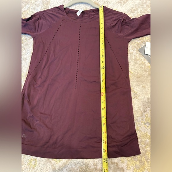 Athleta Foothill Long Sleeve Top in Maroon New - Picture 7 of 7